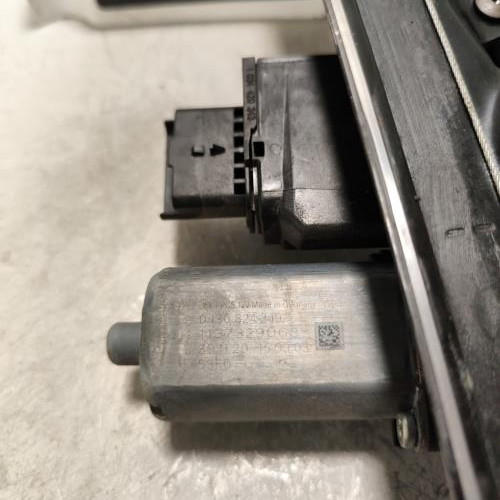 106857110-9452eeb8-111d-4b01-a3f4-c2212019df0c-Piece-Leve-vitre-electrique-avant-gauche-9840159480-CITROEN-JUMPY-3-M-281fcad0a6eb14939b11a61832c993702cf95996e95639d950b4a622a5f2123c_m.jpg