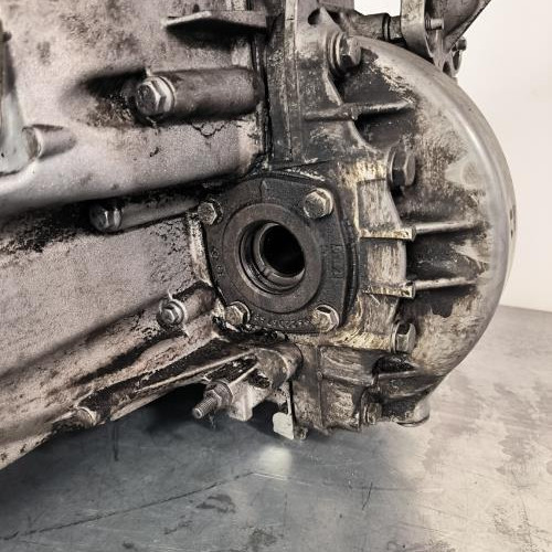 106859427-b046a2f5-ccb9-44b7-a308-59249078634e-Piece-Boite-de-vitesses-9819585680-CITROEN-JUMPY-3-M-054b4c483ca5fc0dc9d278f4144c23dc2d9ea6a7660f83a584afc6957f7ee801_m.jpg