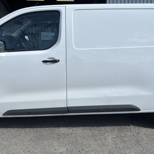 Vehicule-CITROEN-JUMPY%25203%2520M-2021-c563d710f1a1c9408ca34872ca0f803fd3f5e017c498bd824803882846e8f230_m.jpg