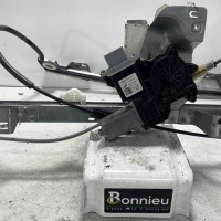 106873311-d1550e32-d0eb-438d-8cf4-6d58f396afda-Piece-Leve-vitre-electrique-avant-gauche-807211404R-RENAULT-KANGOO-2-PHASE-2-57e56b5fa7e0ac24f75e17b92b633cc0d3262b57b546d0a0723abf2a0835a1ad_m.jpg
