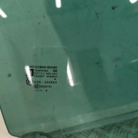 106879583-5b5a594e-e048-444f-b667-315961c0d568-Piece-Vitre-arriere-droit-13270981-OPEL-MERIVA-B-PHASE-2-48684ac7b533205e85233cae89ea5ff46eef190bced82c42fd398d9926b03c2b_m.jpg