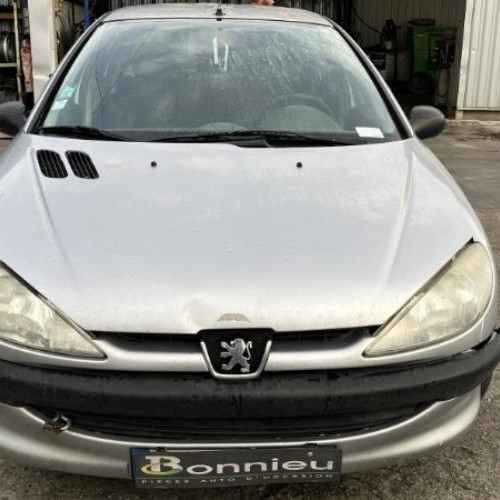 Vehicule-PEUGEOT-206%2520PHASE%25201-2001-4e8659b9f58740b192d23831d88f29ea637084a68ea312e0c6e516482f53f49c_m.jpg