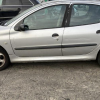 Vehicule-PEUGEOT-206%2520PHASE%25201-2001-d5e92ecae39c5aa4d4fa2a38bc9efa5d236fc9dd2d416360d7e551c3e7e9a6a3_m.jpg