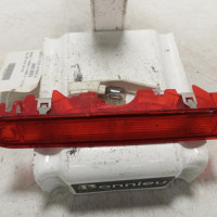 106919623-2f72b791-a3d1-426a-9231-ef1cd9d82b22-Piece-Feu-arriere-stop-central-89071072AG-RENAULT-KANGOO-2-PHASE-2-de8dd2937379ffaa8f013649674f1ce61f883e0f41d98faab0b9767afd02efae_m.jpg