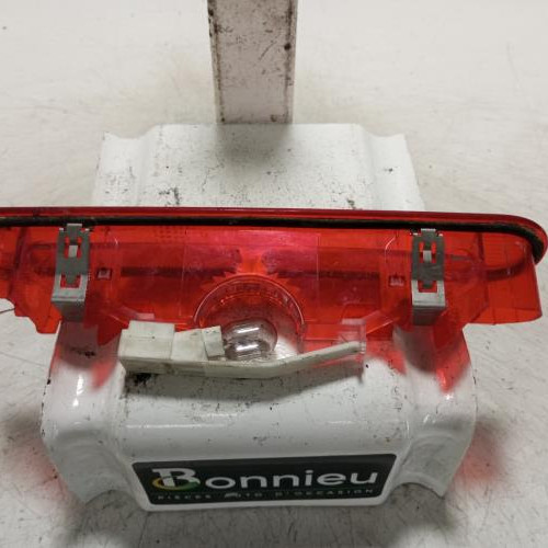 106919623-69a32689-323e-40cb-b9e1-2dd0404385eb-Piece-Feu-arriere-stop-central-89071072AG-RENAULT-KANGOO-2-PHASE-2-609db1606189a00c88df5a587d34e449a783dee4bb5009675b90cea46e5b4a5d_m.jpg
