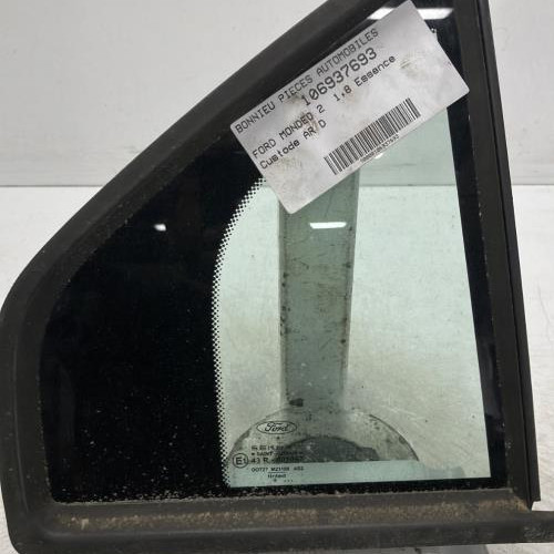 106937693-49380f38-40af-4219-bffd-48e91b55f6fe-Piece-Custode-arriere-droit-porte-1353920-FORD-MONDEO-2-7b5b7f7bdab38222e0b9e769fbf348ba3b7d74f5edbab7838dbbbfa007177f14_m.jpg