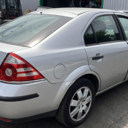 Vehicule-FORD-MONDEO%25202-2005-5be194dcbd717210d1a0083349b14a815b1173e6a823ecd76f0dcd6b3e85da2e_m.jpg