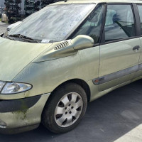 Vehicule-RENAULT-ESPACE%25203-2001-02333c174cb32b4663627449a392336918232a0a7316b5070d10ae2cea78c5ea_m.jpg