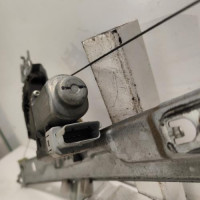 107061570-fd10cb9c-c0ba-4485-a279-812eb09dc9e6-Piece-Leve-vitre-electrique-avant-gauche-9221FS-PEUGEOT-356a9a97048a6ee73093c19143b71e23b1f7d4f1f74fb0f44eb9a6a6571e07f4_m.jpg