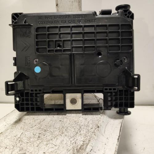 107061828-92d1f854-175f-4833-90b6-cf2da344d063-Piece-Boitier-servitude-moteur-BSM-6500HW-PEUGEOT-2100c5faf276a305a44848b9f11e6980be30ad1d27a86f73472ee8f24ca81b68_m.jpg