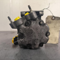 107061832-124704f5-2430-4238-87d4-49be68cf336f-Piece-Compresseur-clim-9822826880-PEUGEOT-889cdec72d8e9e709c34d59eb6f23355ac606853035a49b7f127379275317fdf_m.jpg