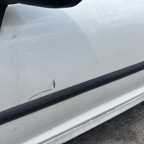 Vehicule-PEUGEOT-207%2520PHASE%25201-2008-6dbad541ab6b925935af7e61154daae5ad37d8f9676aafdd7ddfc728cf7967f2_m.jpg