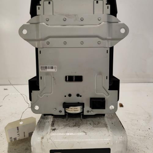 107123908-dbc7694b-91a0-4a18-94e4-616038defbdb-Piece-Afficheur-96665877ZD03-PEUGEOT-5008-1-PHASE-1-57c3e161ab414eb767790c555c7f3348157e3fbb2a998279cd0cb9f155f8dfeb_m.jpg