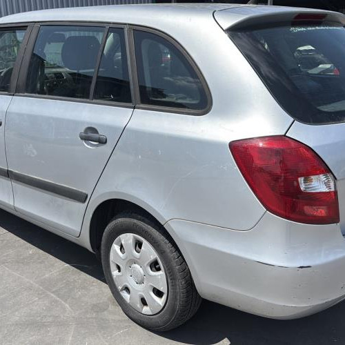 Vehicule-SKODA-FABIA%25202%2520PHASE%25201%2520BREAK-2010-9c7e5aaf0a71fc290d719cce2256169146b71de6649a8fdb1caabc2c27632b53_m.jpg