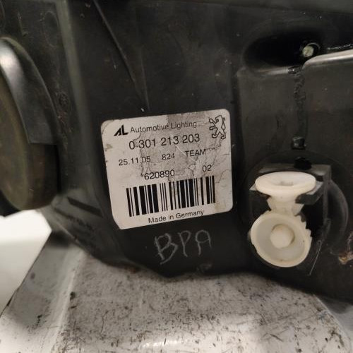 107235337-cc337544-296d-4e79-a32d-386768fb8cde-Piece-Optique-avant-principal-gauche-feuxphare-620890-PEUGEOT-407-PHASE-1-9bcd1e76210624f4c6d21fb1e0821564c1b5e04270935a07f332ebe71fa90c3e_m.jpg