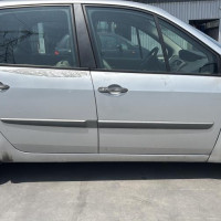 Vehicule-RENAULT-SCENIC%25202%2520PHASE%25202-2007-222895db108d84c7aca18eb7cdcbb3d752609c1c1e2bea00263774a3bb7eb0b3_m.jpg