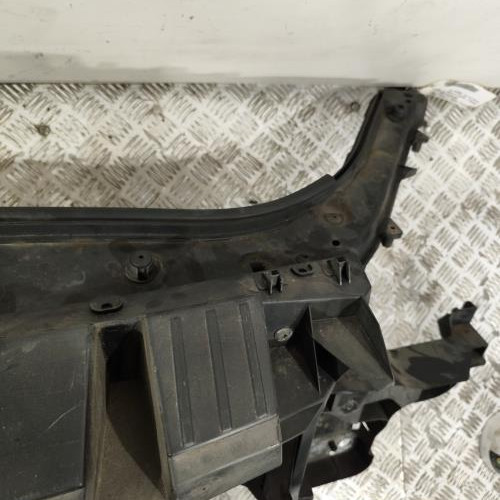 107245133-2a30ee27-e035-44e7-bb63-d60509eb63ab-Piece-Armature-avant-Masque-avant-8200140478-RENAULT-SCENIC-2-PHASE-2-90a3a8ef1badbdbeba9b7f1ea5b8a0c1b1291b62774ef5a60b6c1bafd2606b84_m.jpg