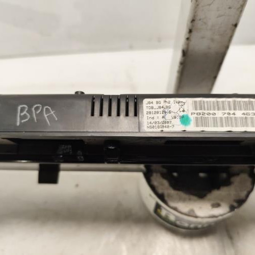 107245148-4dd1482c-e0c9-48c0-abed-12d6403ebbd8-Piece-Compteur-8200704463-RENAULT-SCENIC-2-PHASE-2-af3e0395a6ca31111750f8acd5af5487bb85dfd3a6e9836097c195405403735d_m.jpg