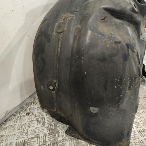 107245163-391a4249-d96d-4f2e-8555-359a0902a66e-Piece-Pare-boue-avant-gauche-8200430598-RENAULT-SCENIC-2-PHASE-2-d9081bca57700b56eb6e3e42aab0be8651e39b93adf2ef653d30ebe6209487a5_m.jpg