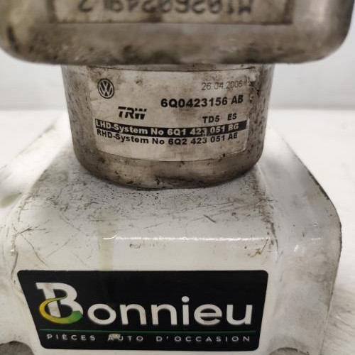 107337660-9aba77ea-56cb-4354-ae14-53b74d0fffb0-Piece-Pompe-de-direction-6R0423156C-SKODA-ROOMSTER-PHASE-1-bc0701249cdf01398545bab3eb89bb9e0a47de5c75b75f65b608b1c35a90f3f9_m.jpg