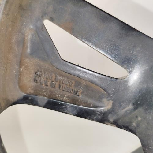107346418-56a4e0f2-4939-44c1-9624-3dde5e822655-Piece-Jante-40300BV80C-NISSAN-JUKE-1-PHASE-2-4142bce43c97a00268fe5d32d09d28fbf2d4e277eba87fc2cef2701635659201_m.jpg