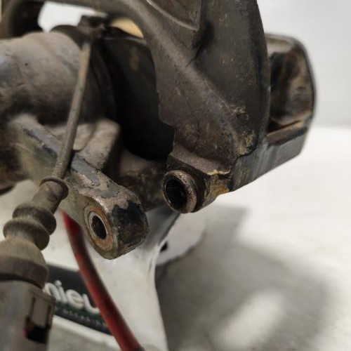 107355018-c5c64861-ed77-4d91-b27c-0c146f6f0ca3-Piece-Etrier-avant-gauche-freinage-5G0615123D-VOLKSWAGEN-GOLF-7-PHASE-1-491507448c7f0b8bbd9694929430f8bb0fffe2b7aba8f3287b474c93d2676acb_m.jpg