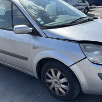 Vehicule-RENAULT-SCENIC%25202%2520PHASE%25202-2007-346a7466e9970c587fcf6ff413ade0388f9c162266a2198ba7187f067e845a66_m.jpg