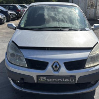 Vehicule-RENAULT-SCENIC%25202%2520PHASE%25202-2007-14f4fde2298e9ad97ab21e70aa5af6d1201c369216461e77ff13bcf8eff0b800_m.jpg