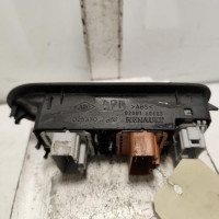 Vehicule-RENAULT-SCENIC%25202%2520PHASE%25202-2007-9bd0713e4b8aeae4f3e618a82a3e9b0735b4bbd6821da3cc5036923cec2c19a7_m.jpg