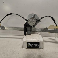 107365976-b237f67e-a7ff-40ec-9f23-a0662577da17-Piece-Leve-vitre-electrique-avant-droit-8201010936-RENAULT-SCENIC-2-PHASE-2-0aadb781c537c2d0173e94adbf35833d1f13820aac513b8af9943f24ed6134c0_m.jpg