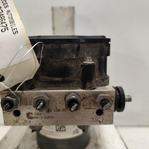 107486475-fa421696-e350-413b-9fa5-8a5aeb6ac336-Piece-Bloc-ABS-freins-anti-blocage-1669575580-PEUGEOT-EXPERT-4-45004506944ae53fbbab2fd230e1ad0ec23225312e16aa00d6ef23bea3a9effb_m.jpg