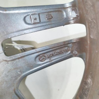 107493869-52e32f65-659c-4e8c-9959-fe898171478c-Piece-Jante-A1764010000-MERCEDES-CLASSE-A-176-PHASE-1-d8da5336afe3b822f7af28d3d373768ef23ceefe0108a236fe2eed9c1ba5182b_m.jpg