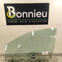 107586079-134d6151-1dae-4e8c-8700-42085ed9e24d-Piece-Vitre-avant-gauche-8200427619-RENAULT-CLIO-3-PHASE-1-53392a2f5de1b50cc6657a5718421f748467b099b5fe518ad242c001db2ff41e_m.jpg