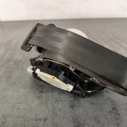 107587690-da4a10ae-3a43-41cd-b556-24b468f9c38d-Piece-Ceinture-avant-gauche-8200683928-RENAULT-CLIO-3-PHASE-1-9572d2ba409d54ef5eea17a39bb736976fb5ebca893aacf6e70ff0c35d506578_m.jpg