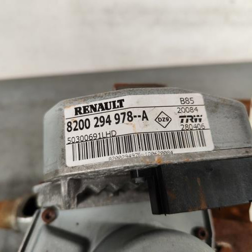 107587693-55d0f7b5-e820-4a45-ac63-de53f3d88cf6-Piece-Colonne-de-direction-8200937939-RENAULT-CLIO-3-PHASE-1-0e161160d3a820d50a18a8dd1872fd38fbf625f14984ac3ab84b34c7a59d1740_m.jpg