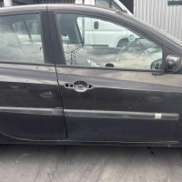 Vehicule-RENAULT-CLIO%25203%2520PHASE%25201-2006-69877bc0b048ad2179725fe5a91f4c98ae61b3727d44732741c226269894a482_m.jpg