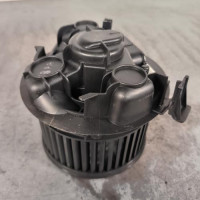 107587921-8b8ce7ac-092c-4e8c-b331-d05f573a3179-Piece-Ventilateur-chauffage-7701062226-RENAULT-CLIO-3-PHASE-1-00923fbb628dc8986c58a84d85c6de58d555f97c2711d5ade75a5670d579c51b_m.jpg