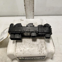 107631158-547758aa-1b4d-4621-a2eb-ec0022cf8701-Piece-Interrupteur-de-leve-vitre-avant-gauche-96788264ZD-CITROEN-C3-AIRCROSS-PHASE-1-581860b1908258d61960f829706b047c4ba175f84985185012166cb58f87b4b8_m.jpg