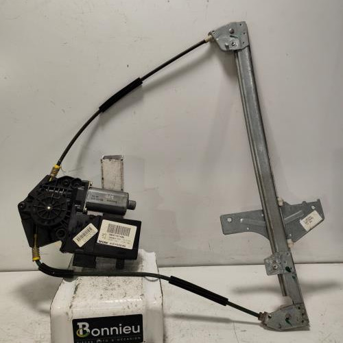 Leve vitre electrique avant droit