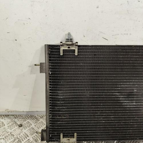 107647541-7492bee8-808d-41c6-9f16-fba4ff01d914-Piece-Condenseur-de-clim-6455GK-PEUGEOT-307-PHASE-1-73089f1bc6d29321cc31f32a2e47263d84fe466d732287560188e9555a7987eb_m.jpg