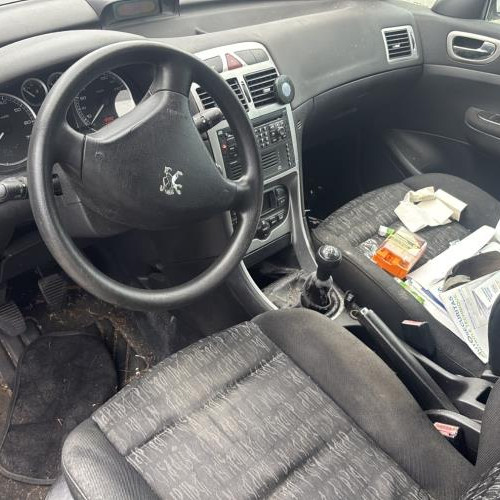 Vehicule-PEUGEOT-307%2520PHASE%25201-2004-30ea0c4328f9dd8516cd0336d4d79dfd452062fd22402627f68ff7c834e9bb73_m.jpg
