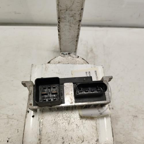 107711578-21a9db86-7d5b-4aa5-8f06-5cc6cb2e1849-Piece-Boitier-de-prechauffage-271202380R-RENAULT-KANGOO-2-PHASE-2-92f2781420a662e659d203ea1e12b2ec9151ee819658e2a49a1a49c782bac383_m.jpg