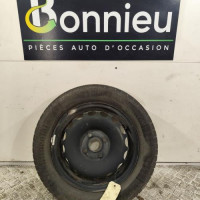 107737826-1bc17417-3f28-4834-b1e1-883a179d403e-Piece-Roue-2141616-PEUGEOT-108-a4eec2355a5bd626b165634db5b3a1d4c8e63eedc753d109d85c201fc8614faa_m.jpg
