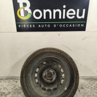 107737826-ba791d35-4947-4606-bc40-beda39b443a3-Piece-Roue-2141616-PEUGEOT-108-a35594cca4bd1e0e85a526f4e2e014dd166ff3a641f73190396bc9453bd67c24_m.jpg