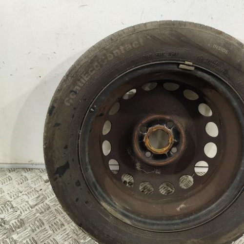 107737827-305a38e9-a67d-46ef-87f6-6448d80c19a8-Piece-Roue-2141616-PEUGEOT-108-a77fdb0df0ba458220a9c8a04dfb17d503fa89fbfbf2e26f6b5e5068ab6353f5_m.jpg