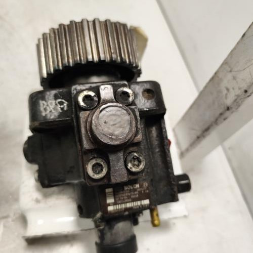 107740799-8dcaf293-e1d8-47b8-aa4d-9ed76d9fb751-Piece-Pompe-a-injection-5801439062-FIAT-DUCATO-3-PHASE-1-3fd976d9a80ae540ccefc31423048b4c260c960c0e58aa5aa496c10b9fd18b79_m.jpg
