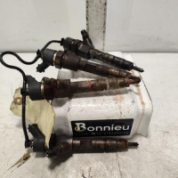 107762469-230b8f8b-142b-4bb6-9e21-7782b6f90062-Piece-Injecteurs-Common-rail-8200238528-RENAULT-TRAFIC-2-PHASE-1-b79d8199eaf40e55c5b95621acbe12ab04043f016625cca6774347df35ed5bb0_m.jpg