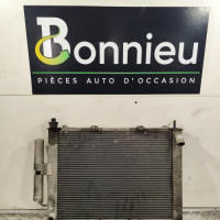 107770227-302a1073-4b23-44ee-b6a3-1dab871855f5-Piece-Radiateur-condenseur-de-clim-8200708130-RENAULT-a24759c8244b76ea3c26c5e69982bcb74eb0839127b17c2af58953853587793a_m.jpg