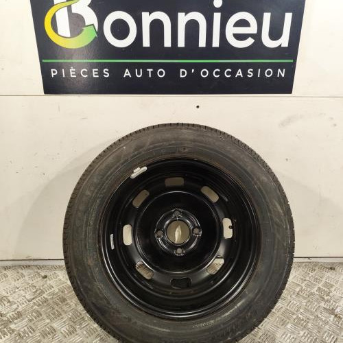 107770955-7e18efc2-0b63-446c-aeb3-c81e4a47e220-65R15T-PEUGEOT-208-1-PHASE-1-9789a804b5be354c53a273adbaad7bba97c4592baeaaaf355ab9f16acb923fc3_m.jpg