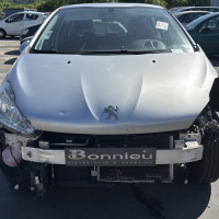 Vehicule-PEUGEOT-208%25201%2520PHASE%25201-2014-739fc9b1738b0059dc85ff4542ed13cf669f8b1ec0f7890f918ab6638043c30a_m.jpg